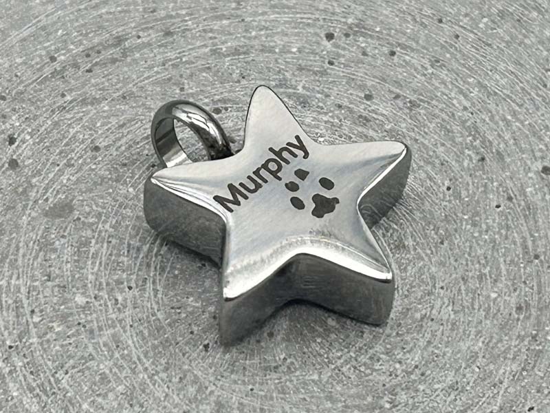 Ascheanhänger mit Gravur, Pfotenabdruck und Name