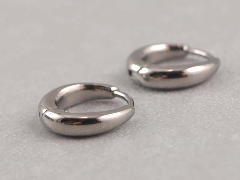 Nickelfreie Titan Creolen für Allergiker, drei Farben