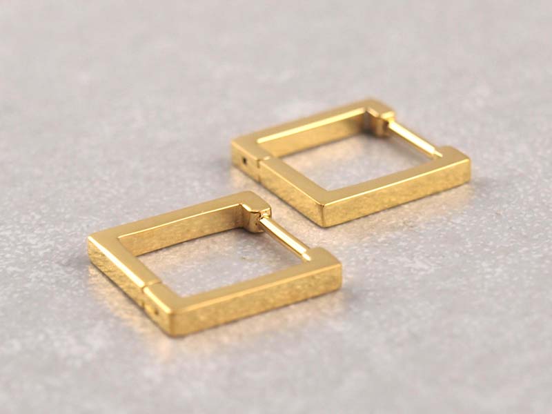 Quadratische Creolen aus Titan für allergiker geeignet