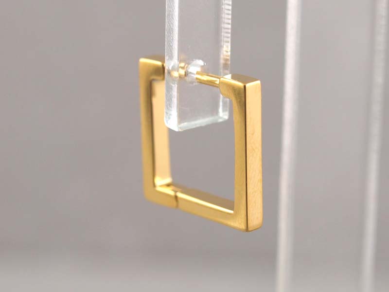 Quadratische Creolen aus Titan für allergiker geeignet