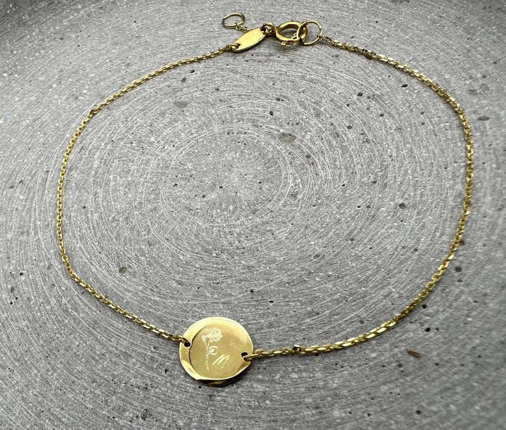 Armband aus Chirurgenstahl Gold mit Gravu Blume