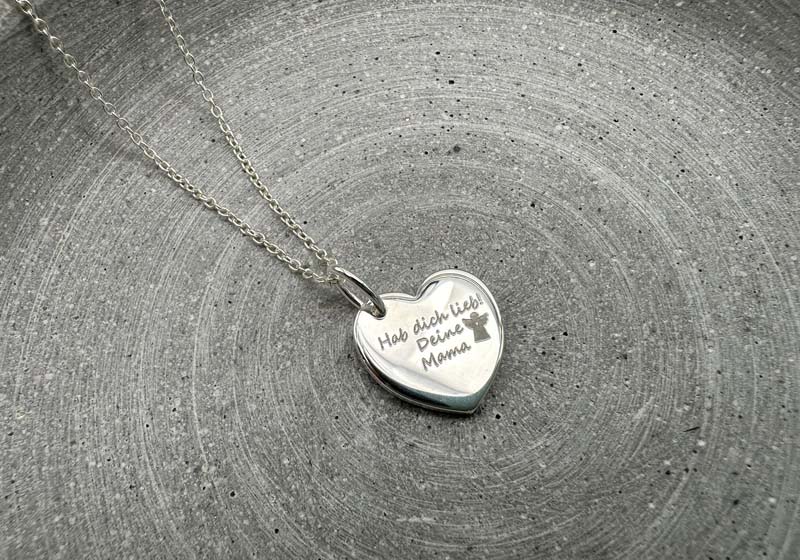 Kette mit Gravur Herz Silber, Namenskette Herz