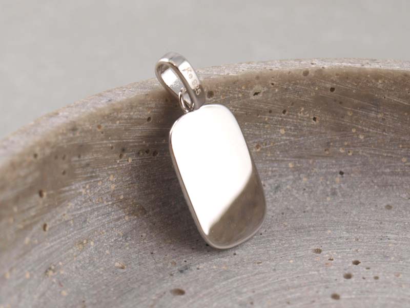 Gravuranhänger Silber mit Vintagerand, eckig